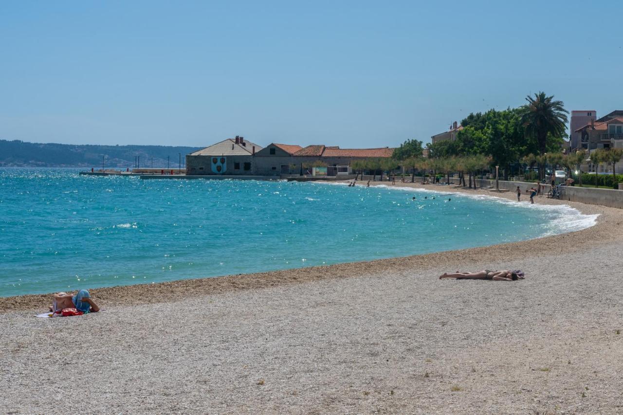 Apartments Lovor & Lavanda Kastela Exterior photo